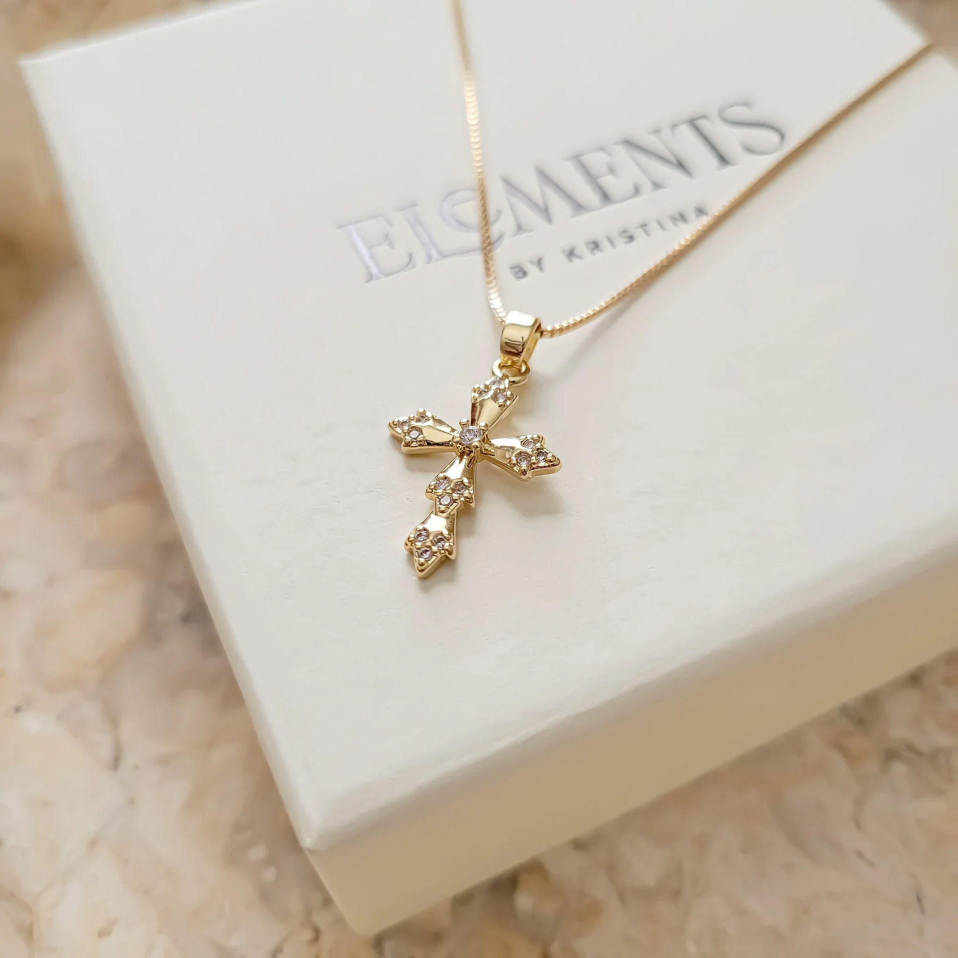 Gold Cross Necklace Aesthetic Chain For Women – elementsbykristina