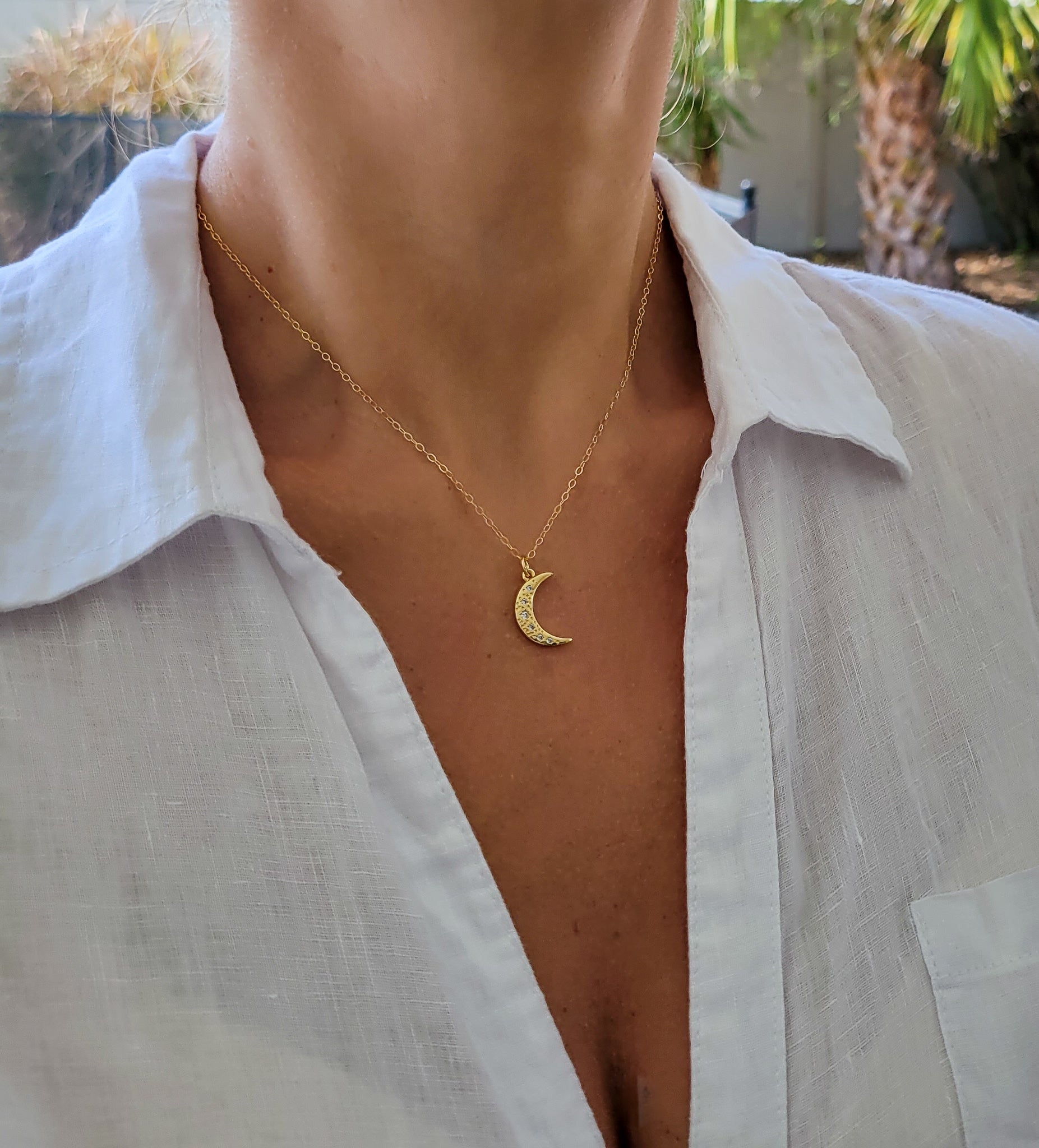1pc Unique Design Simple Moon Shaped Necklace | SHEIN