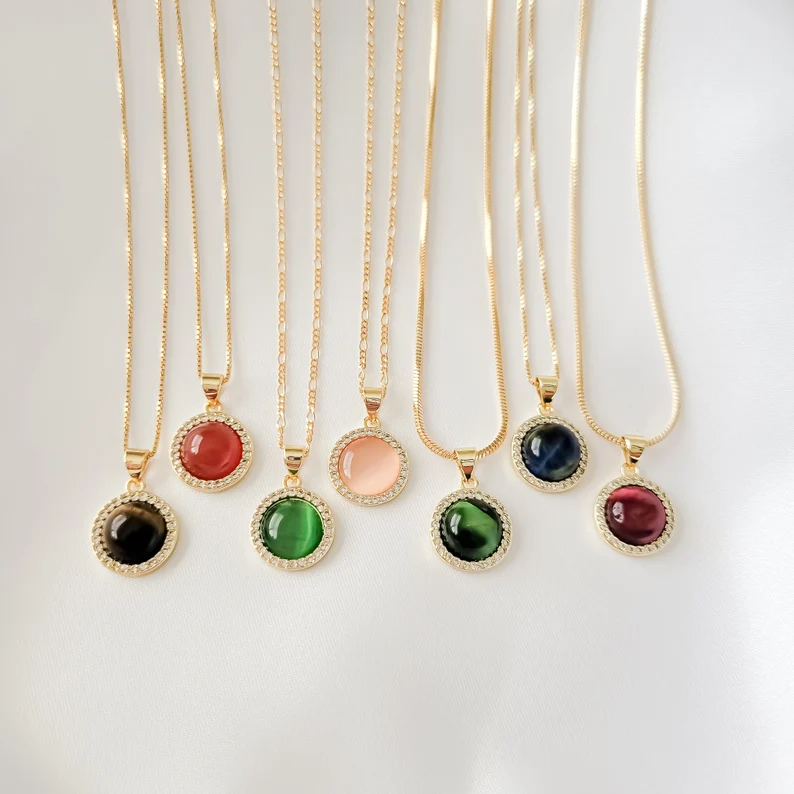Round discount crystal necklace